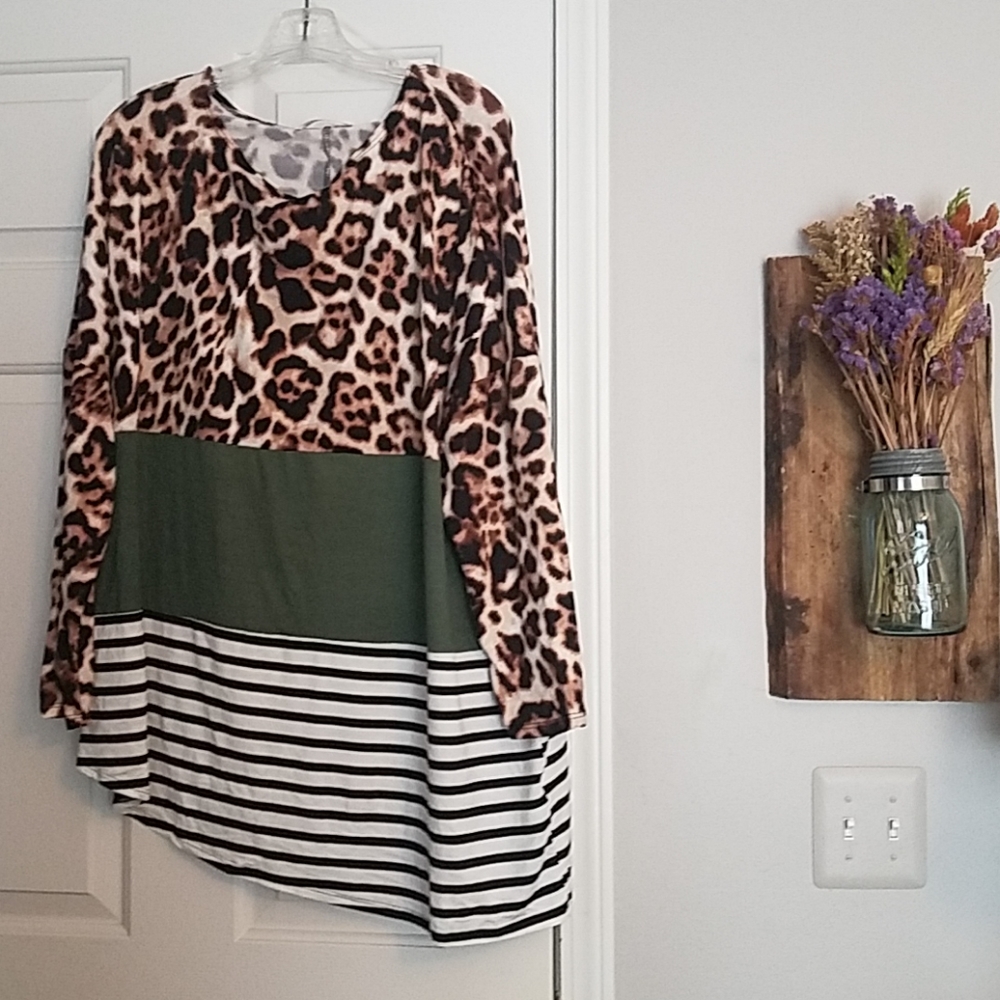 Kervology Asymmetrical Tunic 1X